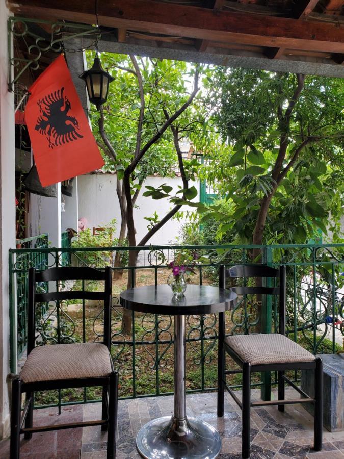 Unique Traditional House, Hosted By J&G 티라나 외부 사진